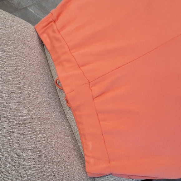 NWT Lea & Viola Orange Shorts - Picture 7 of 9